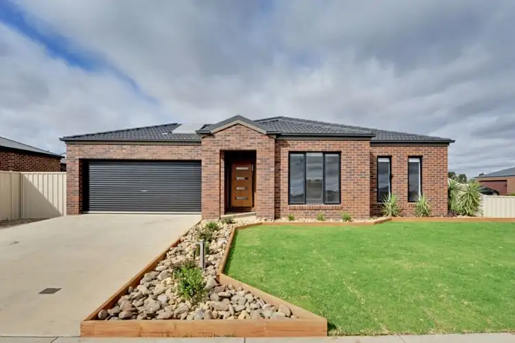 22 Cimmaron Way, Kialla VIC 3631