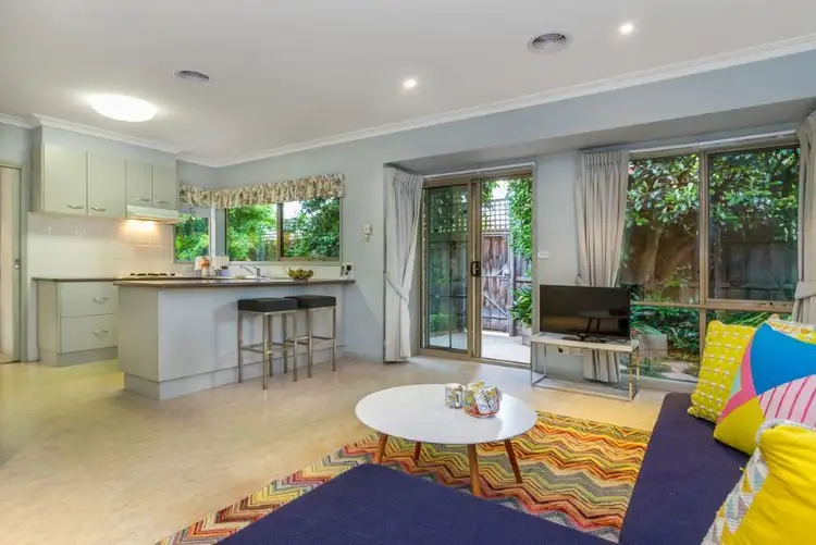 Fifth view of Homely unit listing, 2/4 Amber Grove, Mount Waverley VIC 3149