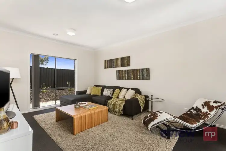 Fifth view of Homely house listing, 8 Black Range Avenue, Craigieburn VIC 3064