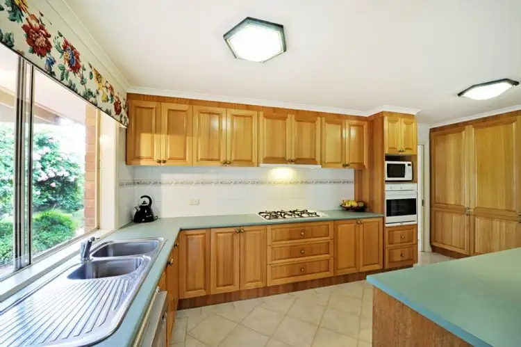 Second view of Homely house listing, 14 Menindee Crescent, Kialla VIC 3631