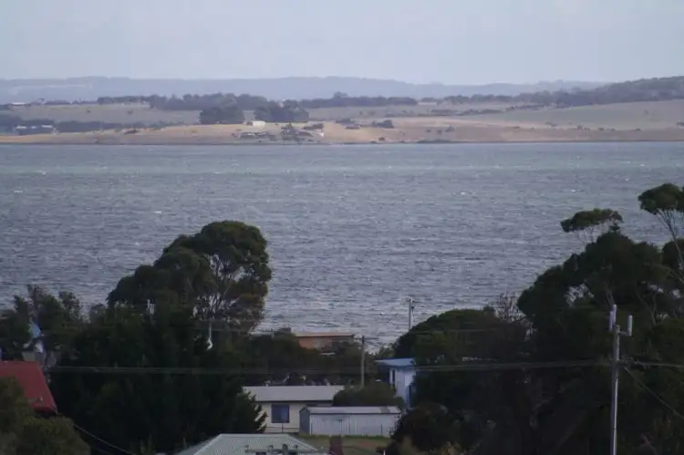 8 Bass Horizon Promenade, Coronet Bay VIC 3984