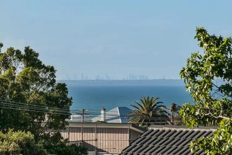 31 Gweno Ave, Frankston VIC 3199