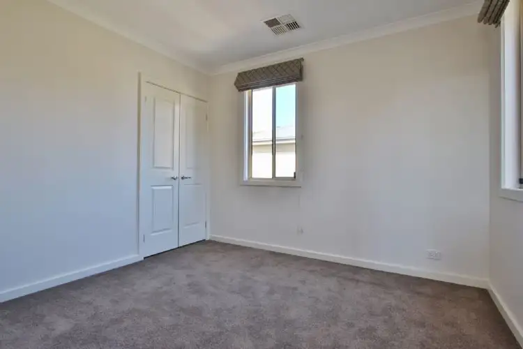 Sixth view of Homely townhouse listing, 5/27 Vinter Avenue, Croydon VIC 3136