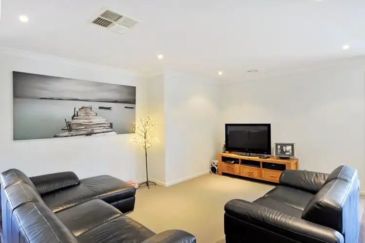 Fourth view of Homely house listing, 44 Taig Avenue, Kialla VIC 3631