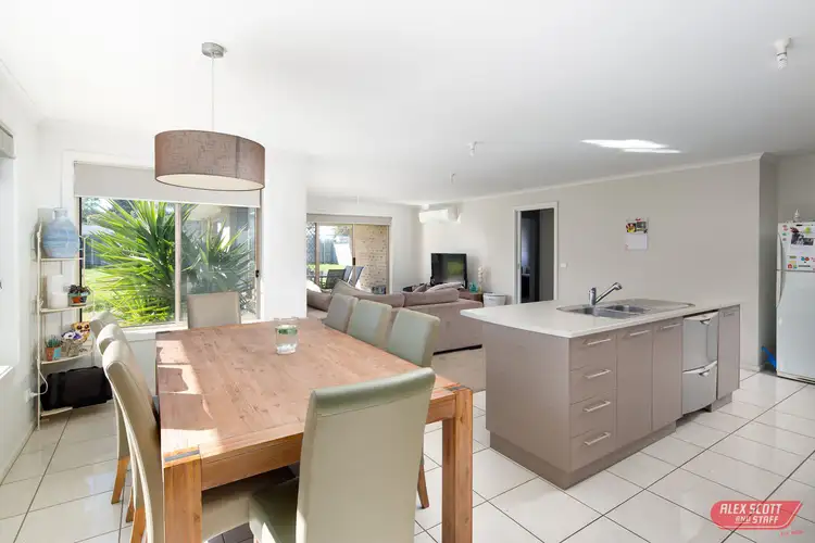 Fifth view of Homely house listing, 6 PILLAR COURT, Wonthaggi VIC 3995