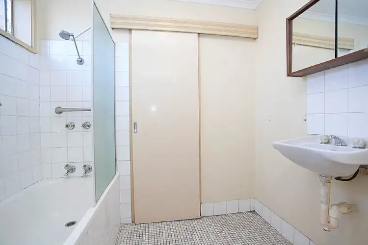 Fifth view of Homely unit listing, Unit 2/16 Tulloch Street, Deer Park VIC 3023