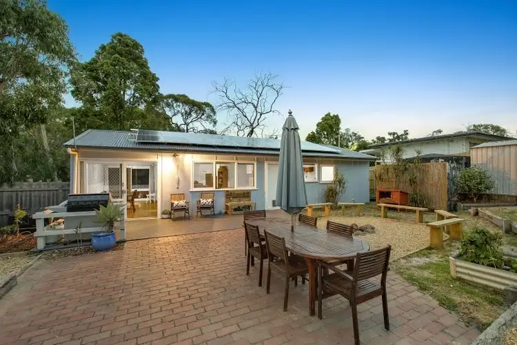 20 Fenton Avenue, Rosebud VIC 3939