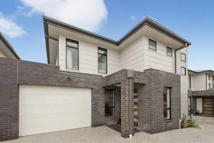 2/21 Melbourne Avenue, Glenroy VIC 3046