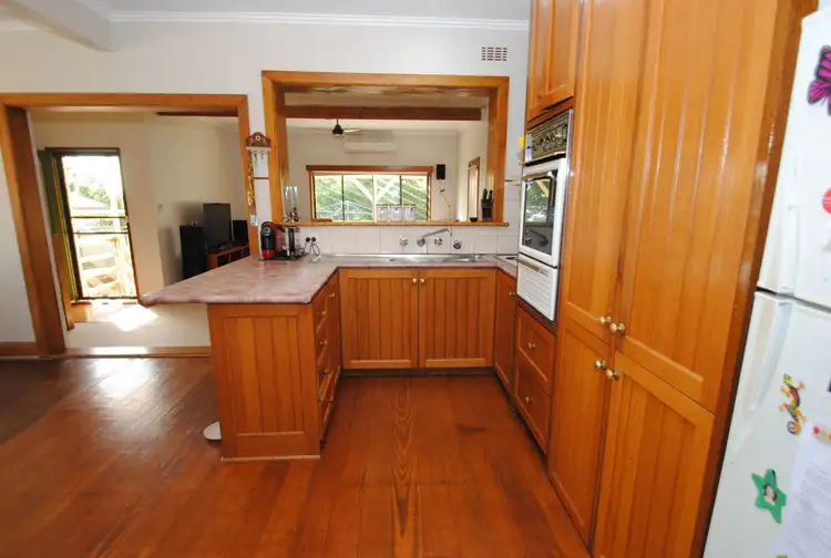 Sixth view of Homely house listing, 11 STEELE ST, Leongatha VIC 3953