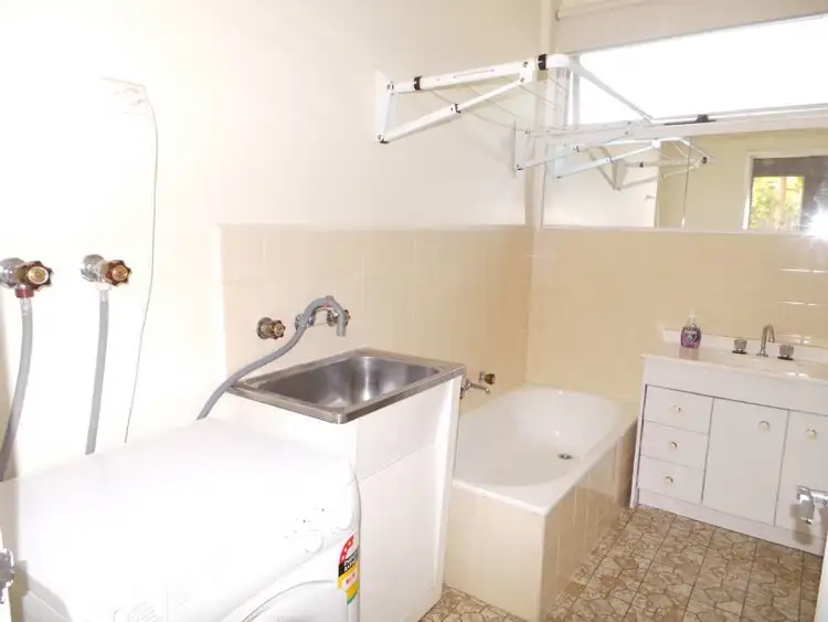 Fifth view of Homely apartment listing, 9/44 Princes Highway, Dandenong VIC 3175