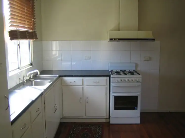 Second view of Homely house listing, 3 Rowan Drive, Doveton VIC 3177
