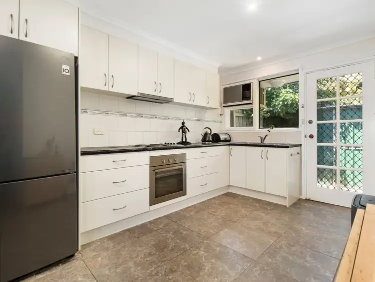 Fifth view of Homely house listing, 2/8 Government Road, Frankston VIC 3199