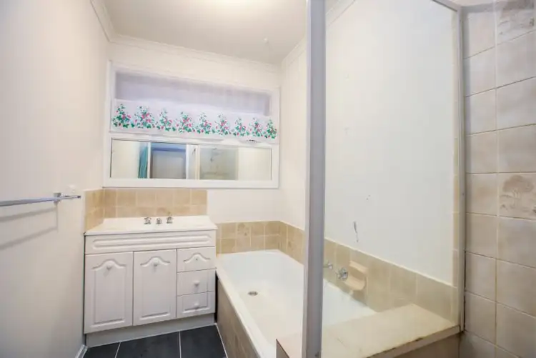 Seventh view of Homely house listing, 11 Lawson Close, Cranbourne VIC 3977