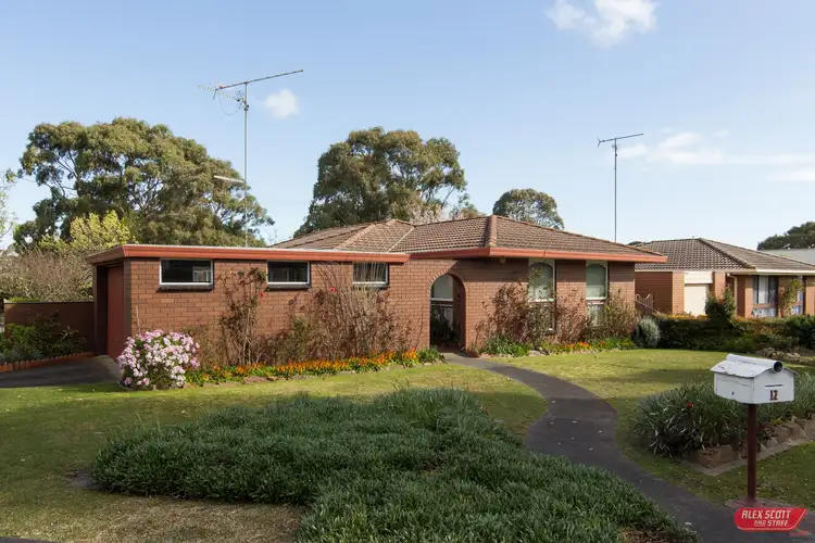 12 DARYL AVENUE