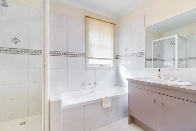 Sixth view of Homely townhouse listing, 3/2 Ann Court, Mount Waverley VIC 3149