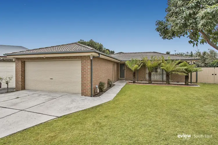 5 Ellaswood Close, Berwick VIC 3806