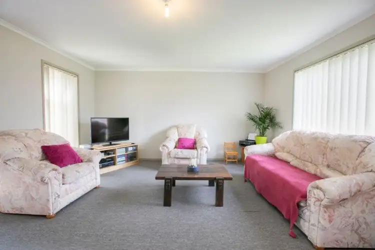 Sixth view of Homely unit listing, 1/2-3 Kevin Close, Beaconsfield VIC 3807