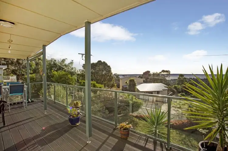 15 Hopkins Drive, Grantville VIC 3984