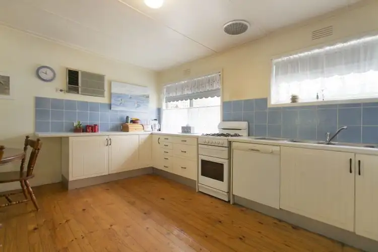 Fourth view of Homely house listing, 16 Lloyd St, Langwarrin VIC 3910