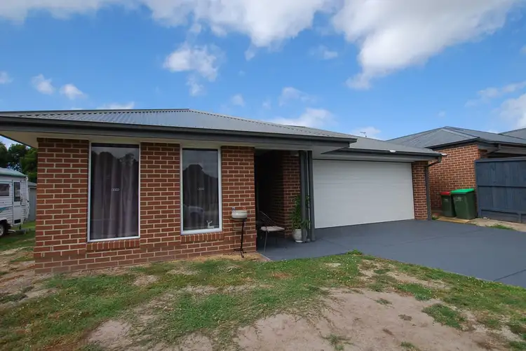 17 CAMBRIDGE WAY, Wonthaggi VIC 3995