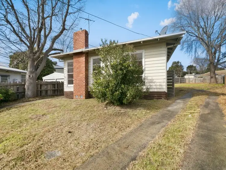 2 Eton Court, Frankston VIC 3199