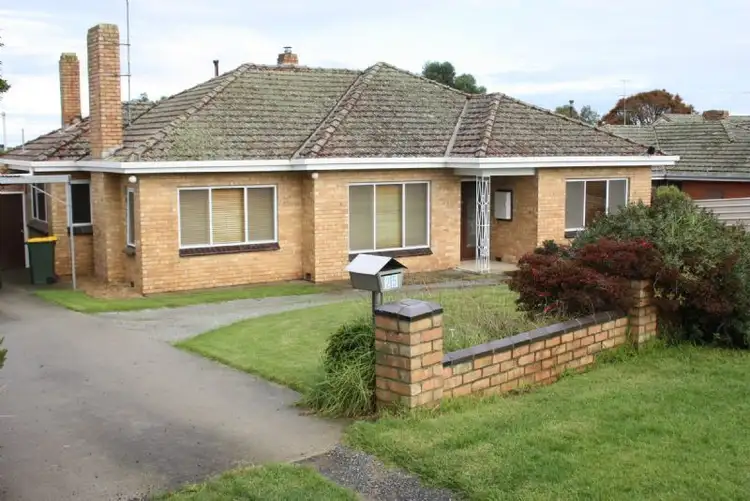 25 WARRAGUL ROAD, Korumburra VIC 3950