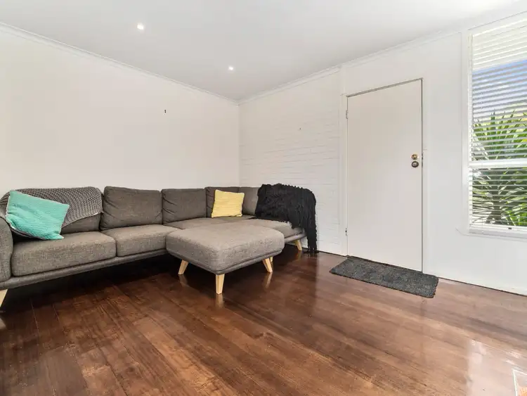 Second view of Homely unit listing, 5/32 Adelaide St, Mornington VIC 3931