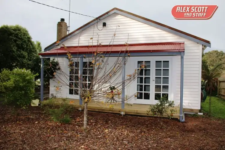 8 NASON STREET, Korumburra VIC 3950