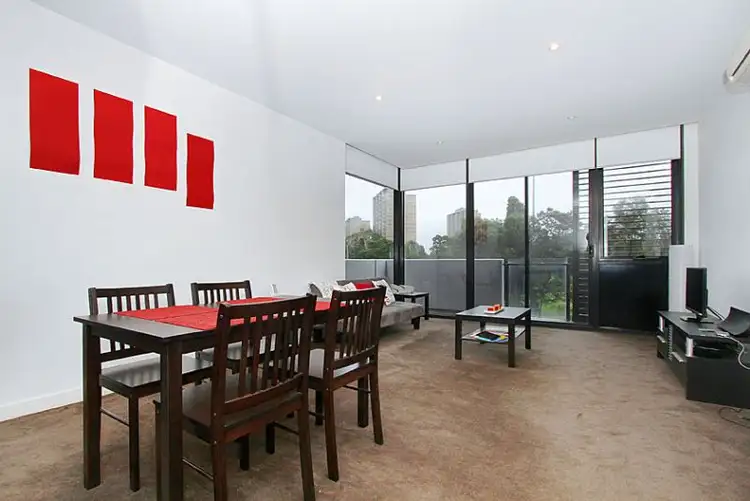 210/62 Mount Alexander Road, Travancore VIC 3032