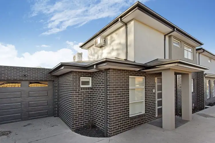 2/77 Maude Avenue, Glenroy VIC 3046