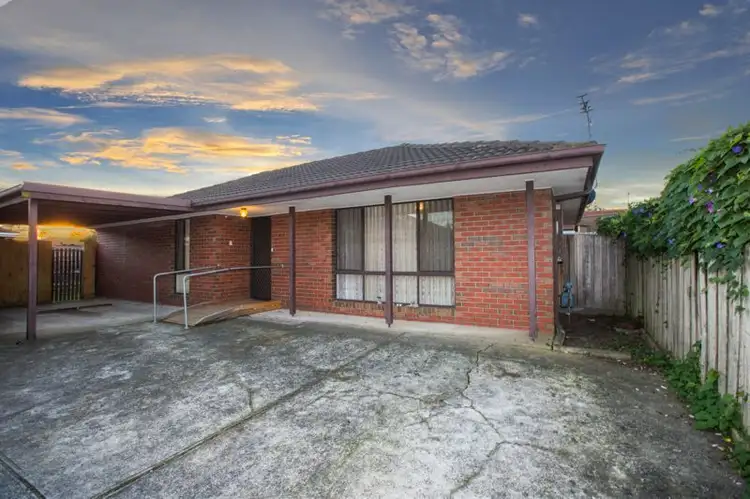 Main view of Homely unit listing, 2/37 Cranbourne Drive, Cranbourne VIC 3977