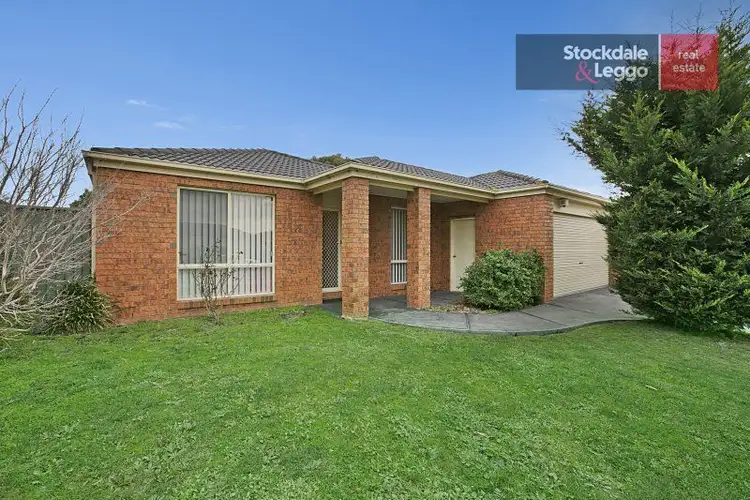 89 Scotsdale Drive, Cranbourne East VIC 3977