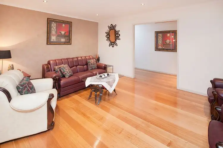 Sixth view of Homely house listing, 2 Regnans Avenue, Endeavour Hills VIC 3802
