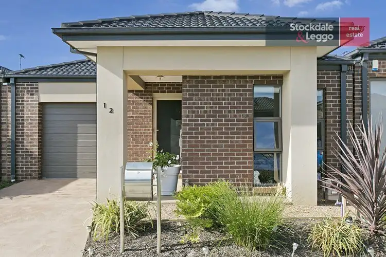 12 Calabrese Circuit, Clyde North VIC 3978