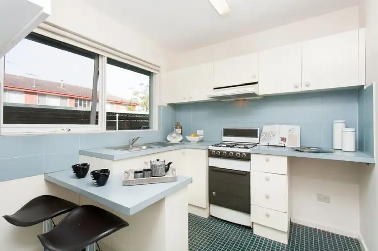 Second view of Homely house listing, 5/13 Ormond Rd, Ormond VIC 3204