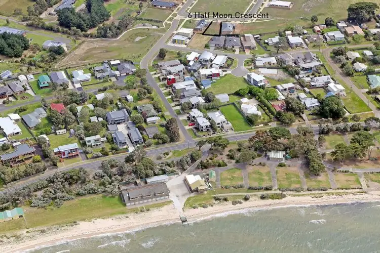 6 Half Moon Crescent, Indented Head VIC 3223