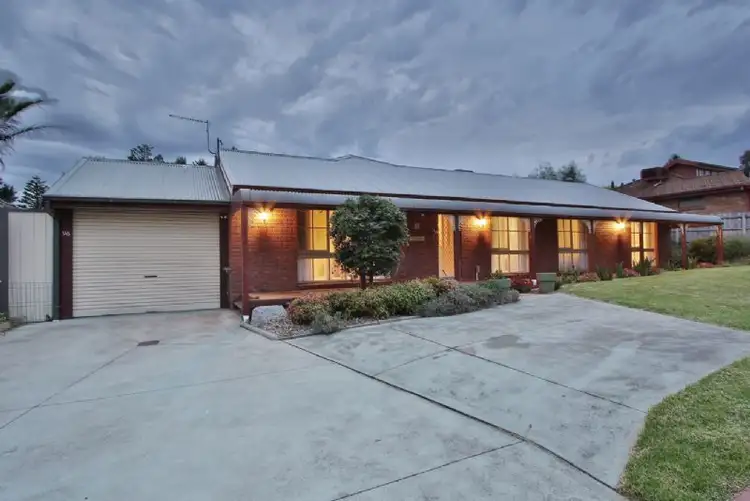 96 Landscape Drive, Mooroolbark VIC 3138