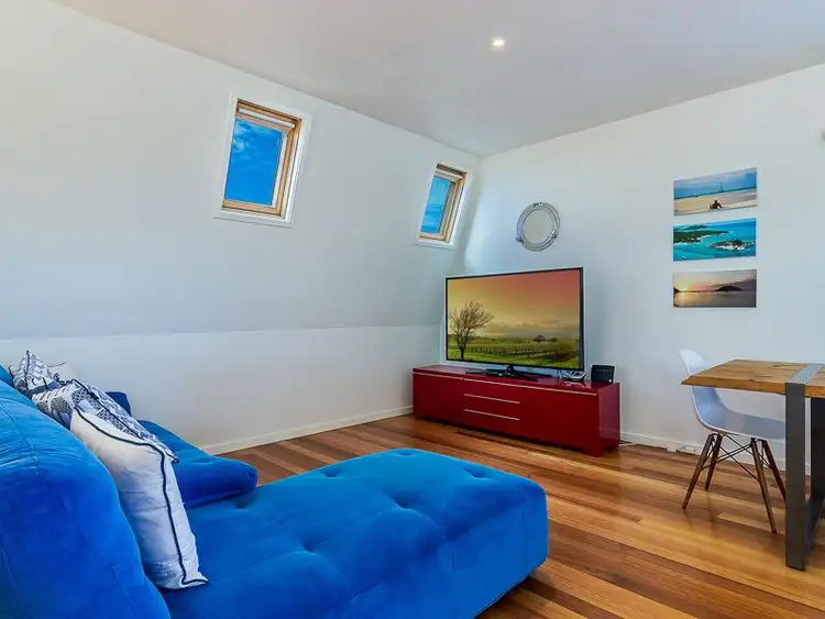 Fifth view of Homely house listing, 8 BARRY STREET, Sunderland Bay VIC 3922