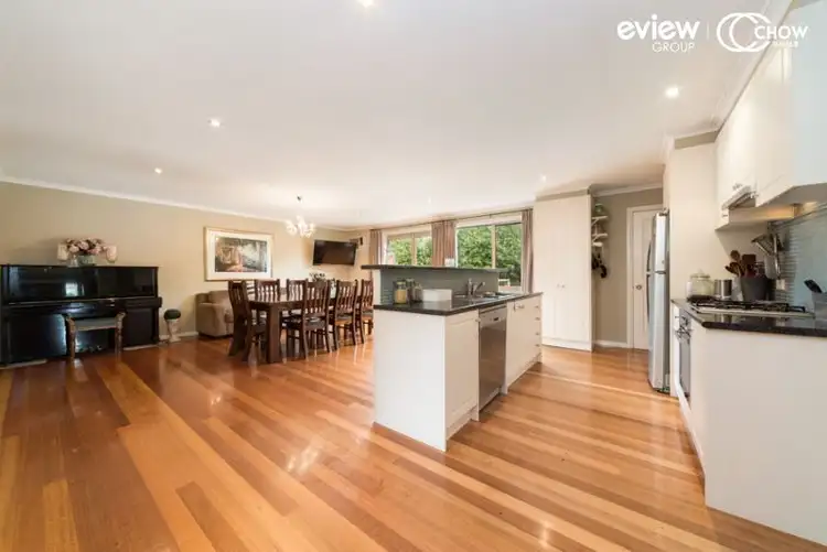 121 Golf Links Road, Berwick VIC 3806