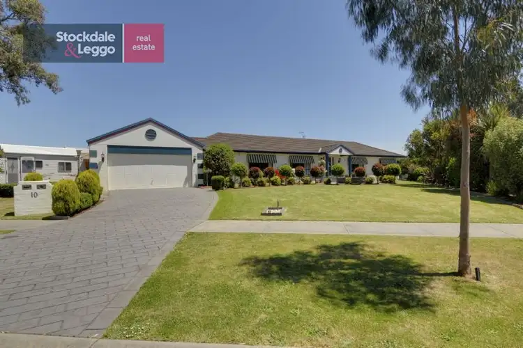 Sixth view of Homely house listing, 10 Bushfield Court, Traralgon VIC 3844
