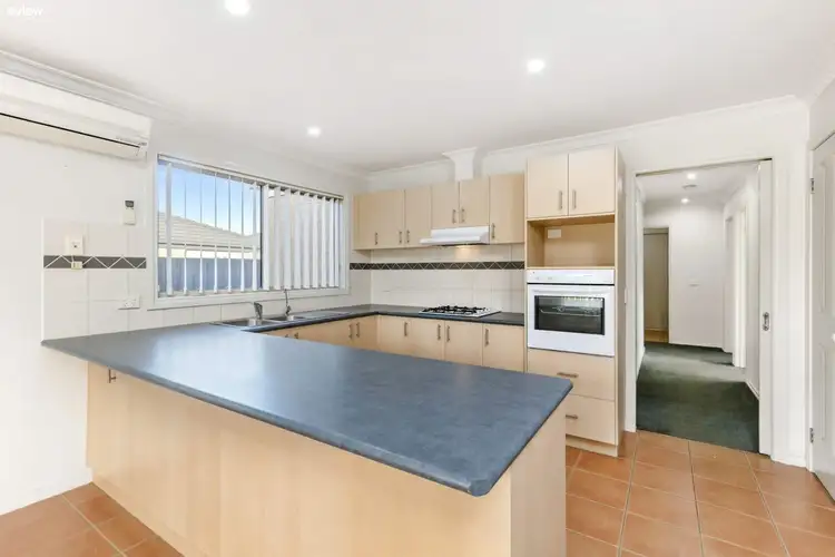 Fifth view of Homely townhouse listing, 5/27 Eramosa Road East, Somerville VIC 3912