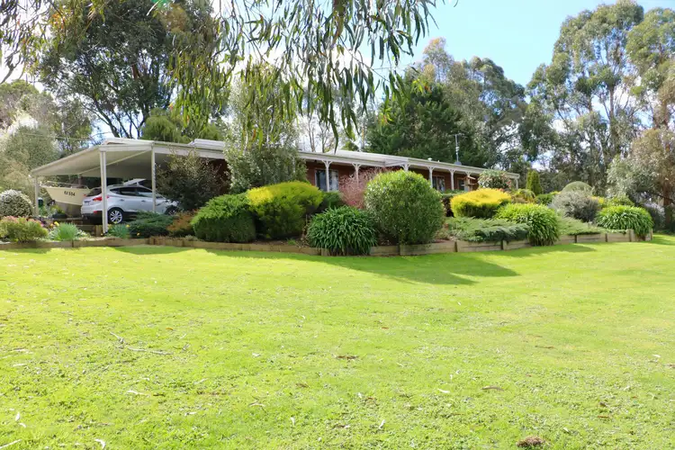8 RILL COURT, Korumburra VIC 3950