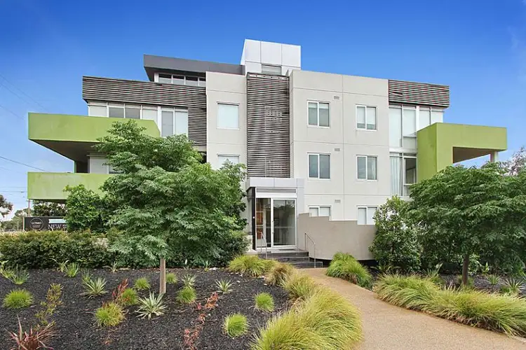 1/2 La Scala Avenue, Maribyrnong VIC 3032
