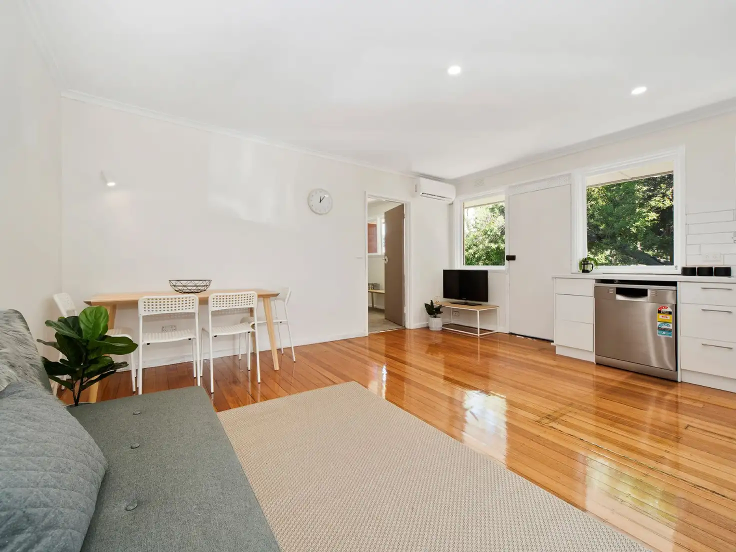 Main view of Homely unit listing, 2/1-3 Skye Road, Frankston VIC 3199