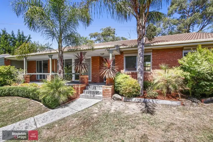 1 Lakeview Drive, Lilydale VIC 3140