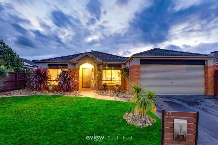 43 Sherwood Road, Narre Warren South VIC 3805