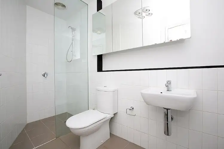 Fifth view of Homely apartment listing, 501/66 Mount Alexander Road, Travancore VIC 3032
