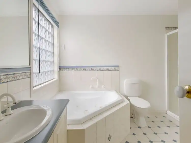 Third view of Homely house listing, 17 Huntingtower Crescent, Langwarrin VIC 3910