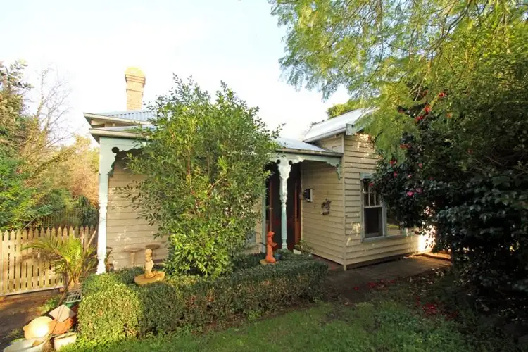 9 Young Street, Leongatha VIC 3953