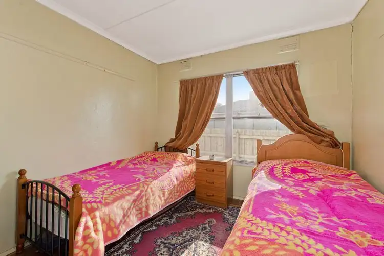 Seventh view of Homely house listing, 24 Waranga Crescent, Broadmeadows VIC 3047